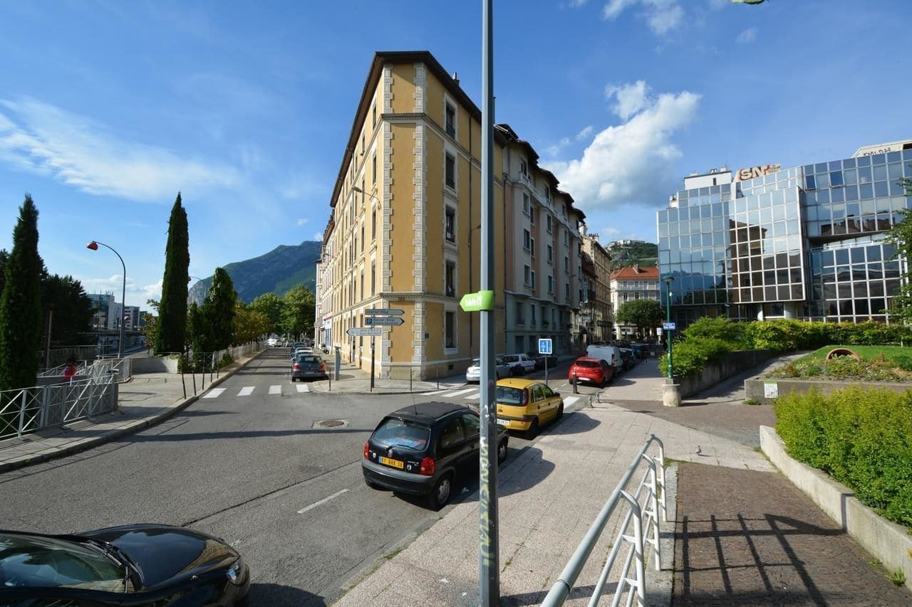 Hotel Lux Grenoble Extérieur photo